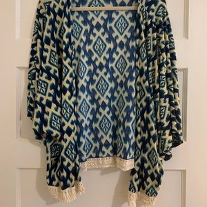 Short sleeve printed kimono